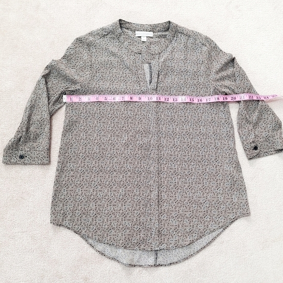 Dana Buchman Tunic Top Blouse V-Neck Womans Size S 3/4 Sleeve Geometric Design - Picture 6 of 11
